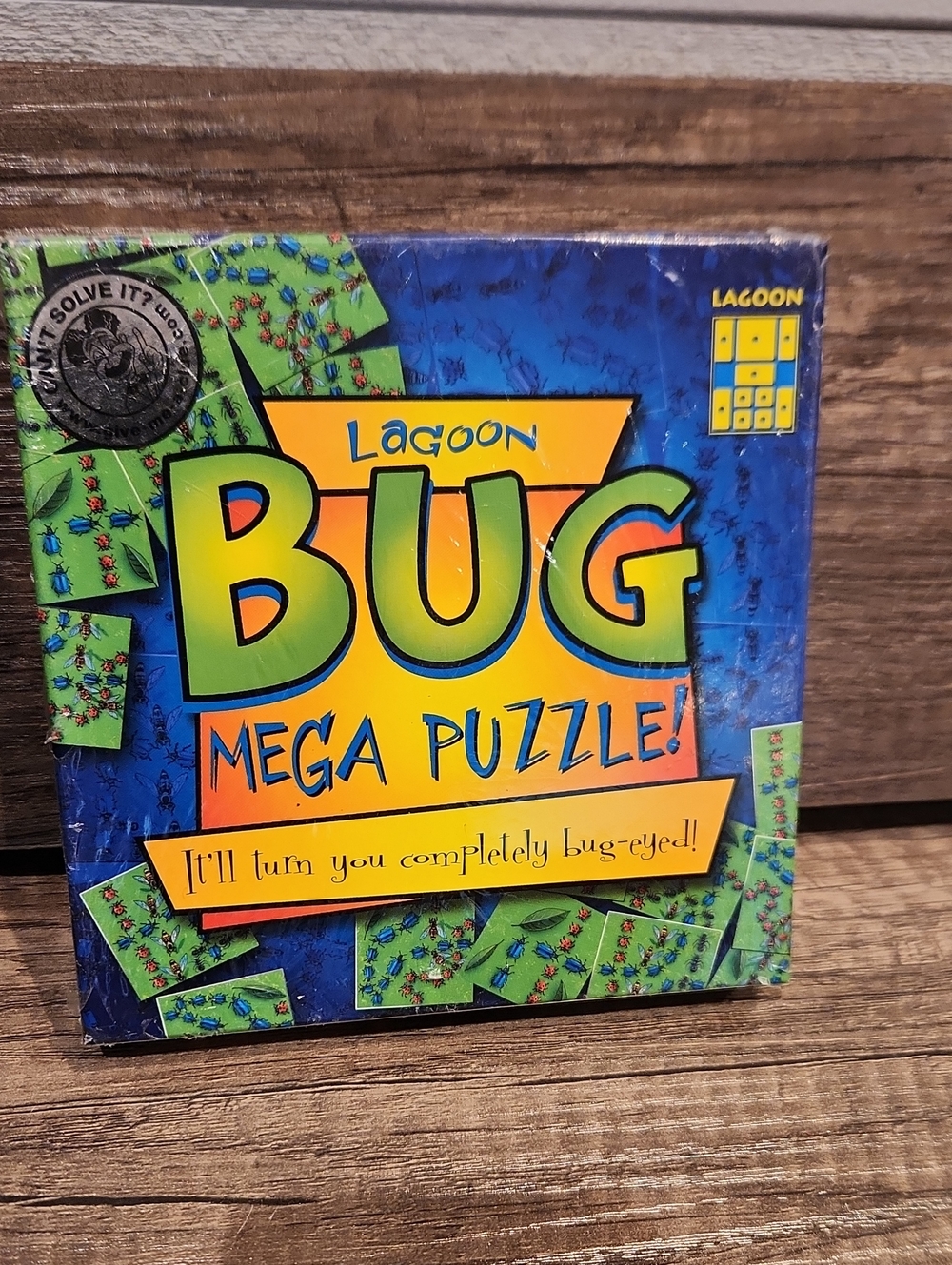 Bug Mega Puzzle - Green and Blue